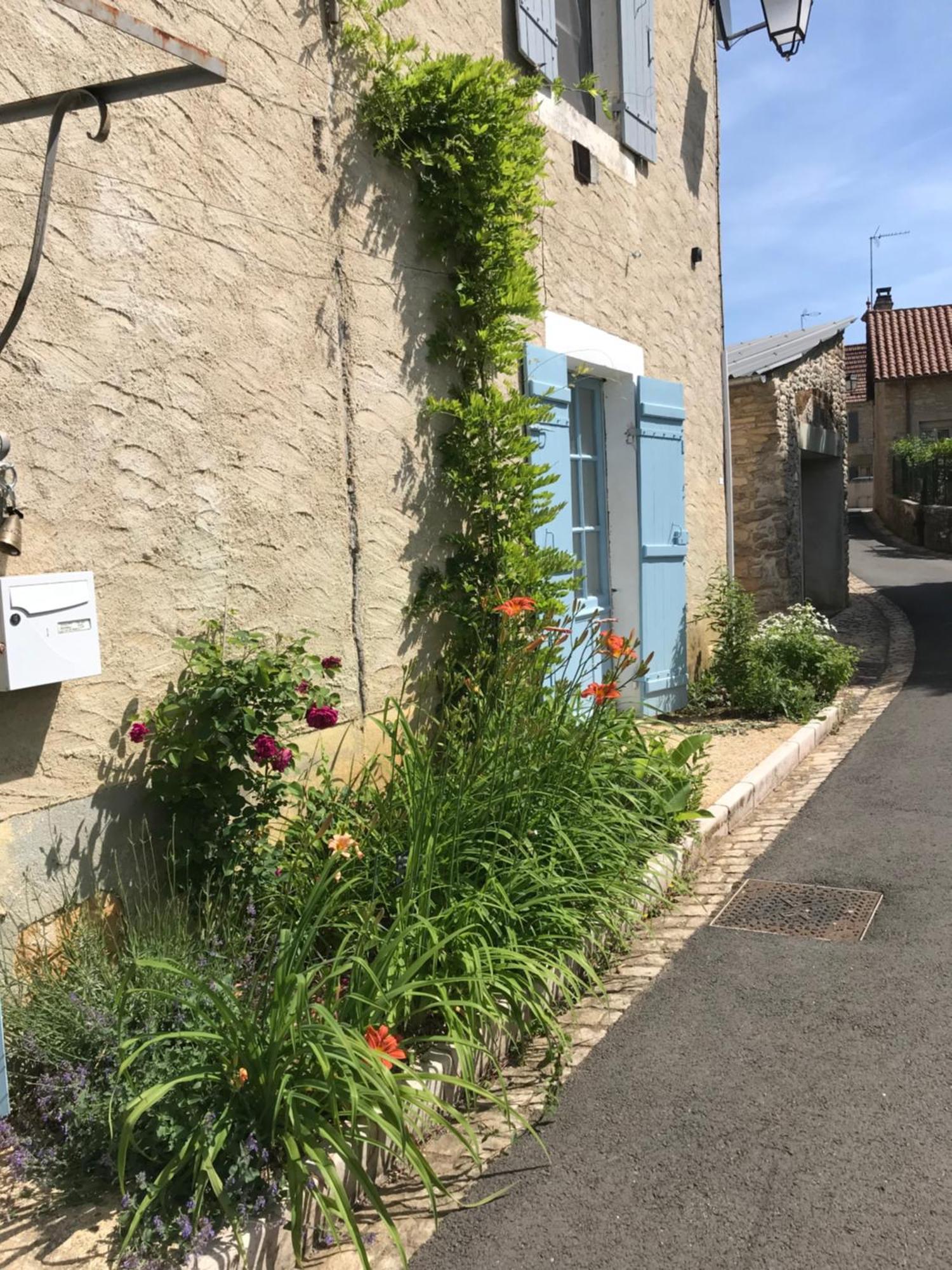 La Grange, 10 Rue Du Lavoir Saint-Martial-d'Albarede Exterior photo